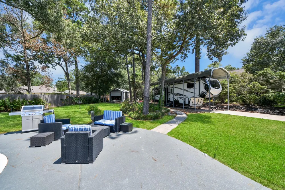 910 Apollo Street New Caney, TX 77357