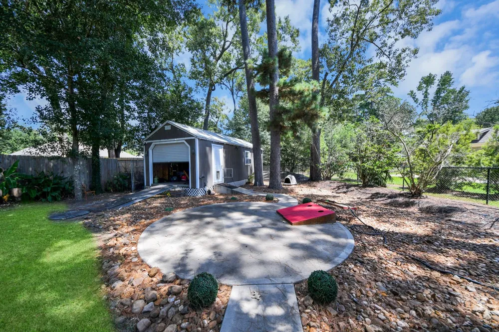 910 Apollo Street New Caney, TX 77357