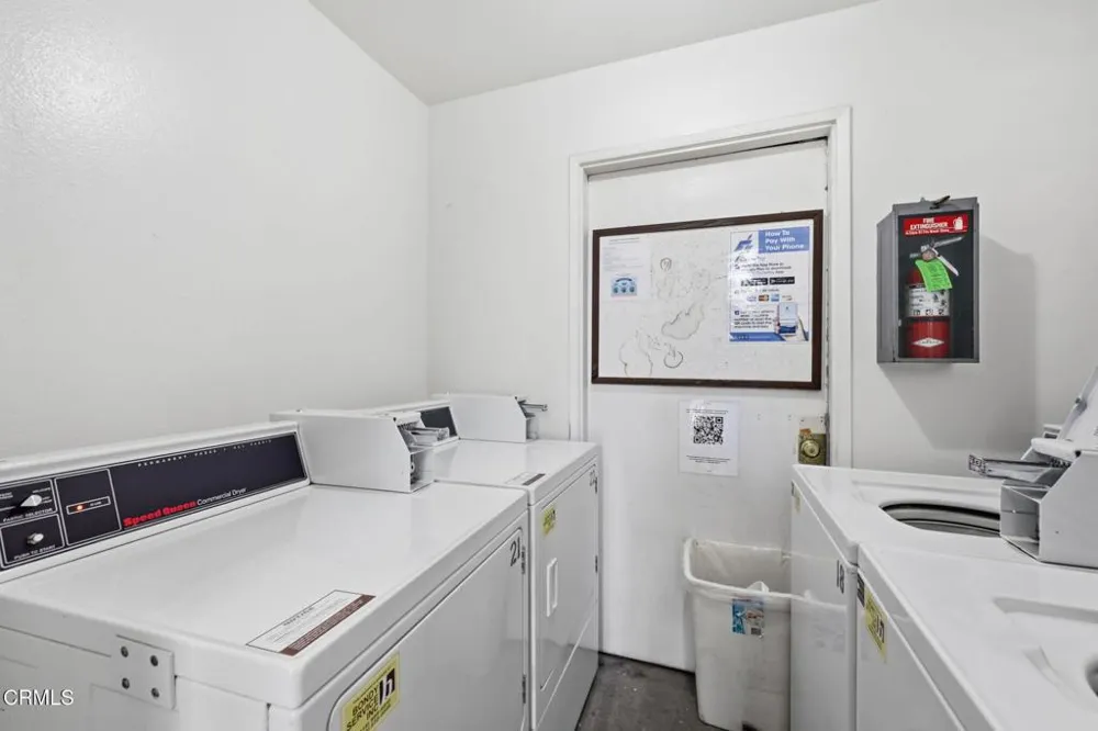 1348 E Hillcrest Drive #53 Thousand Oaks, CA 91362