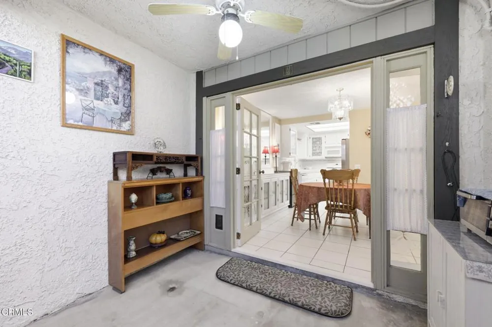 1348 E Hillcrest Drive #53 Thousand Oaks, CA 91362