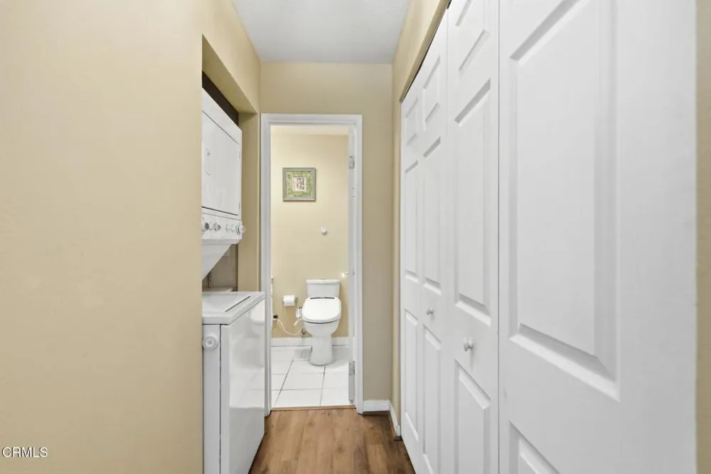 1348 E Hillcrest Drive #53 Thousand Oaks, CA 91362