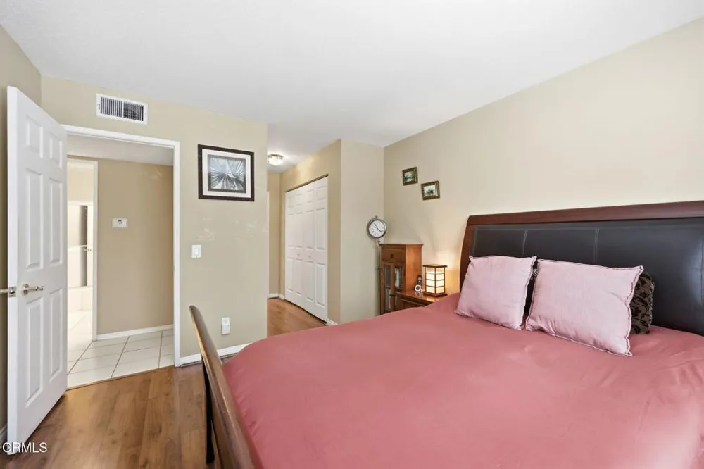 1348 E Hillcrest Drive #53 Thousand Oaks, CA 91362