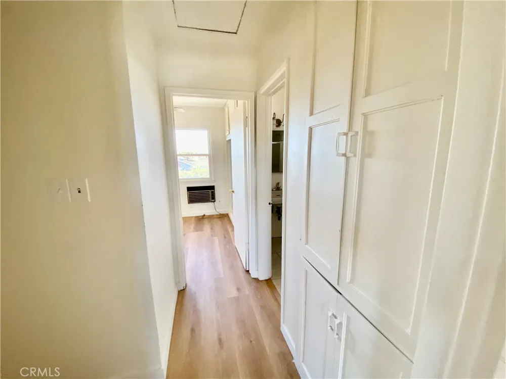 875 Garsden Covina, CA 91724