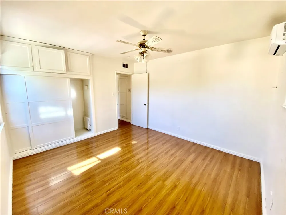 875 Garsden Covina, CA 91724
