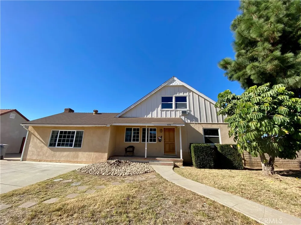 875 Garsden Covina, CA 91724
