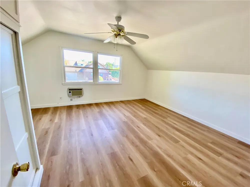 875 Garsden Covina, CA 91724