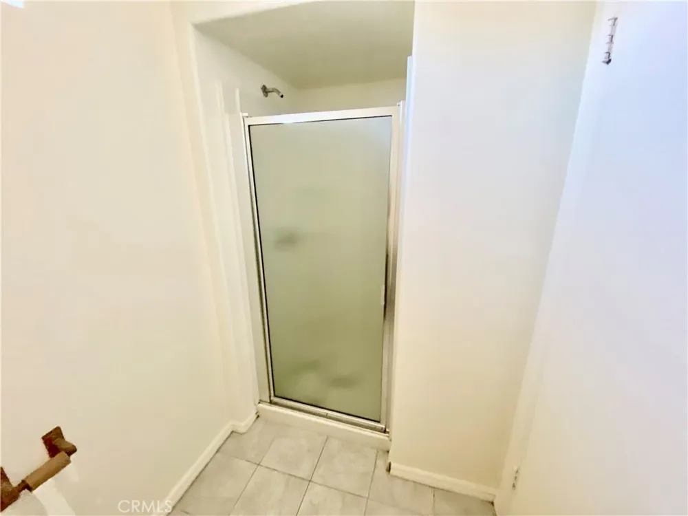 875 Garsden Covina, CA 91724