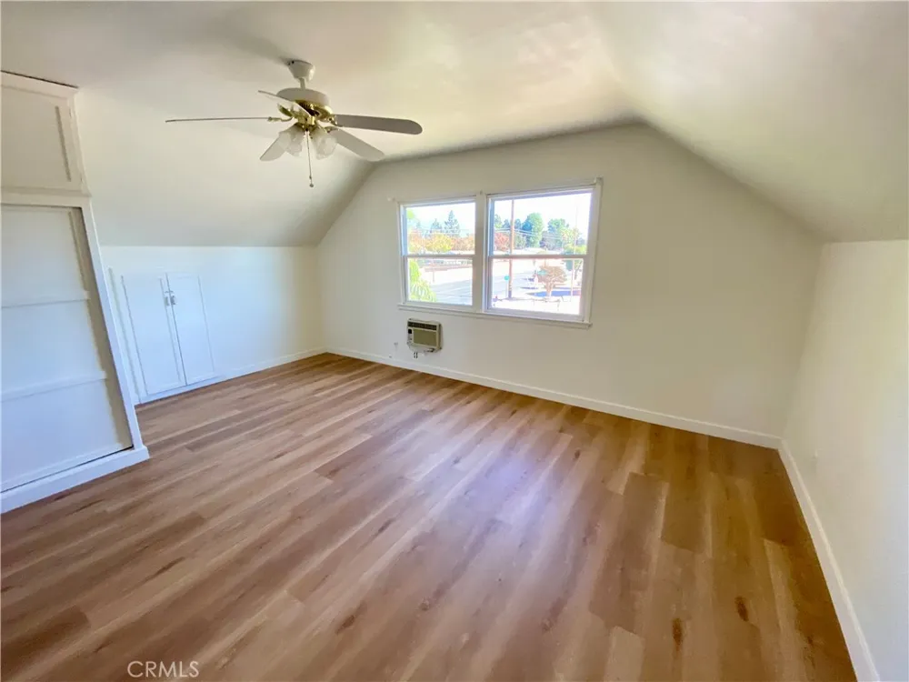 875 Garsden Covina, CA 91724