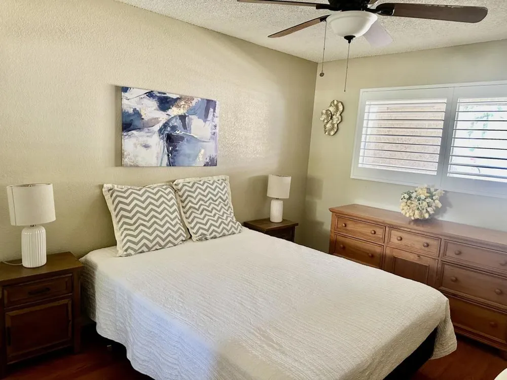 2857 Los Felices Road #107 Palm Springs, CA 92262