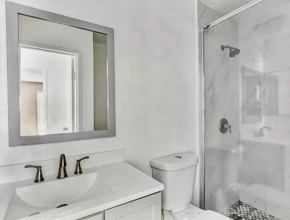 2857 Los Felices Road #107 Palm Springs, CA 92262