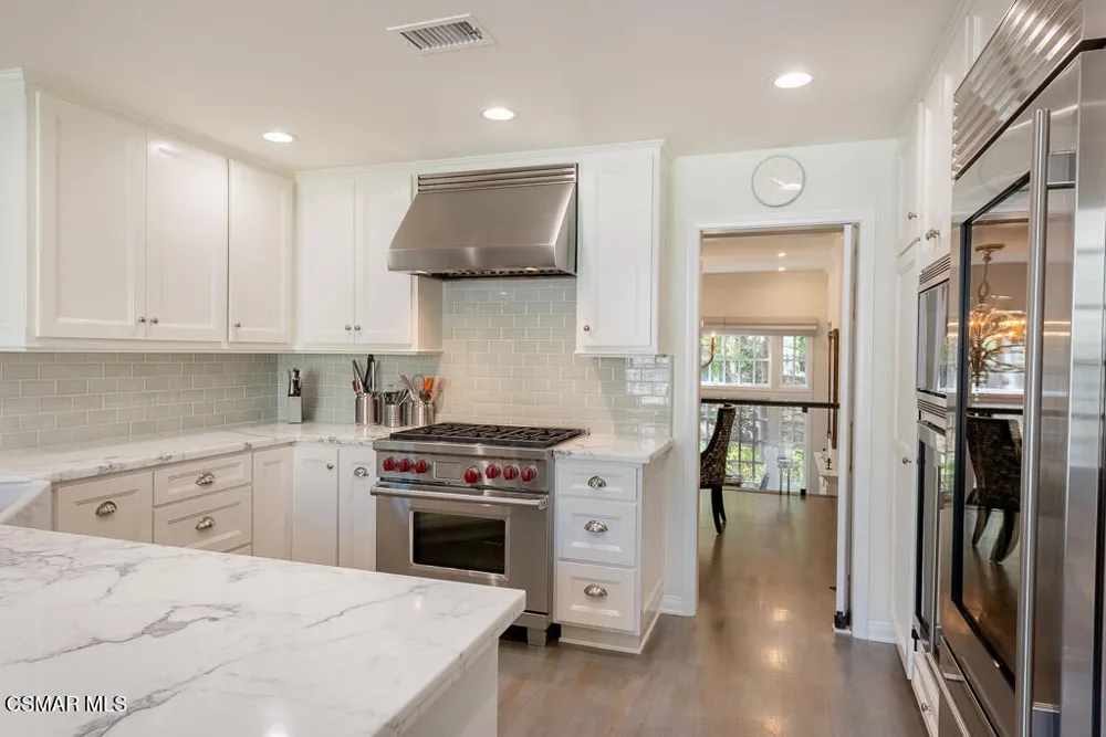 2491 Swanfield Court Thousand Oaks, CA 91361