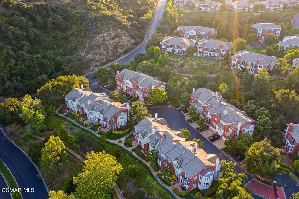 2491 Swanfield Court Thousand Oaks, CA 91361
