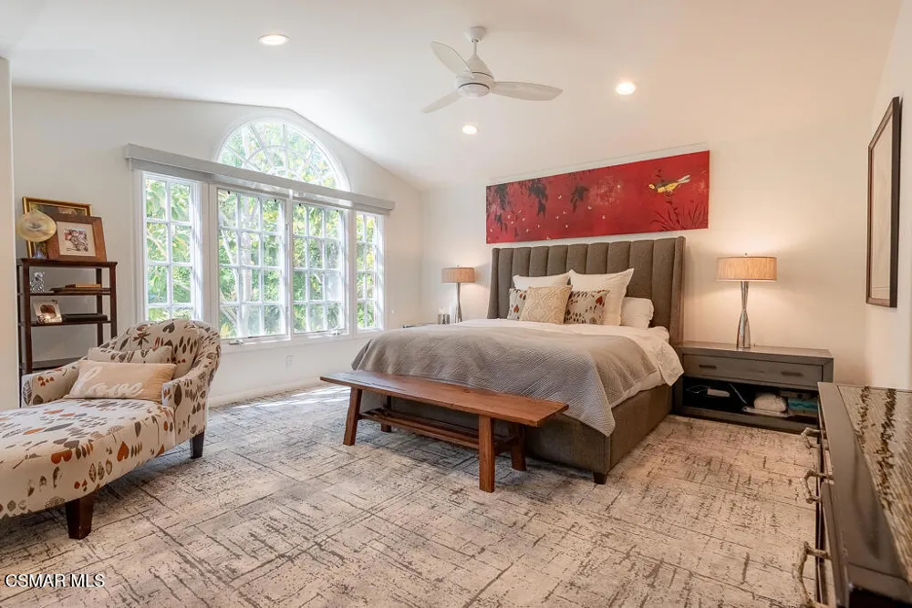 2491 Swanfield Court Thousand Oaks, CA 91361
