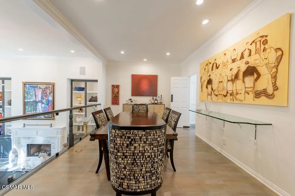 2491 Swanfield Court Thousand Oaks, CA 91361