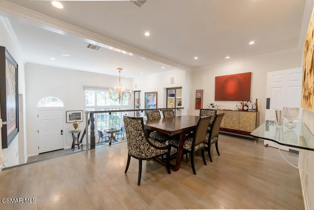 2491 Swanfield Court Thousand Oaks, CA 91361