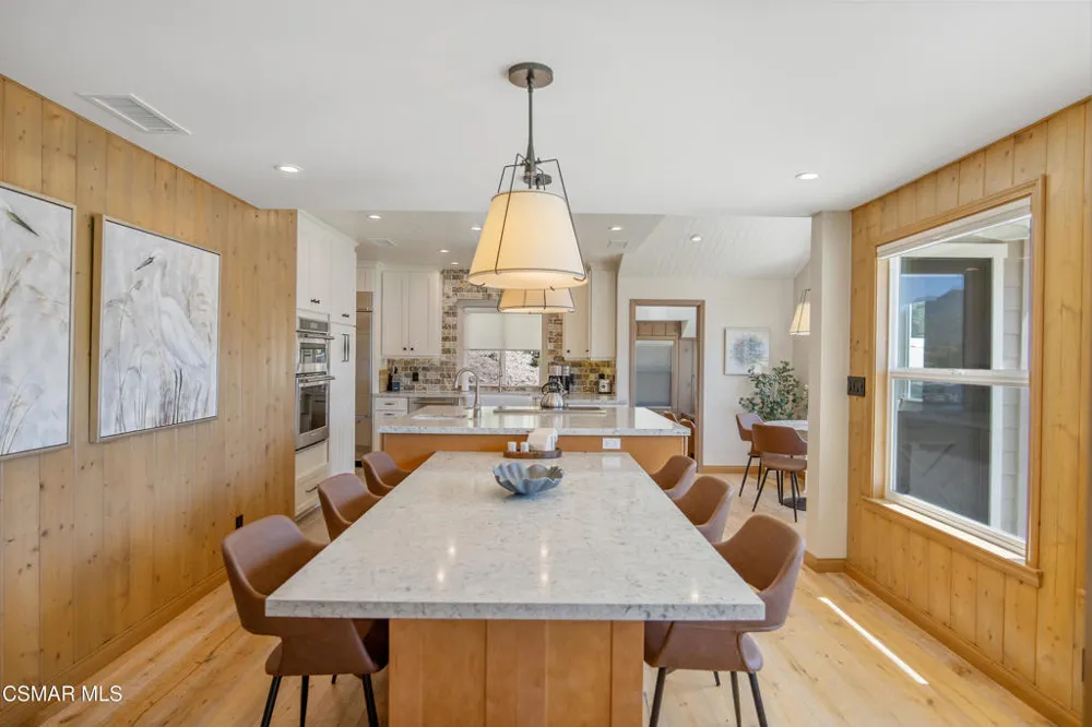 800 Lake Sherwood Drive Lake Sherwood, CA 91361