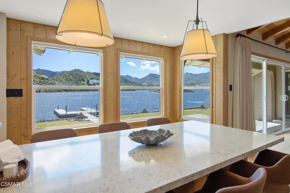800 Lake Sherwood Drive Lake Sherwood, CA 91361