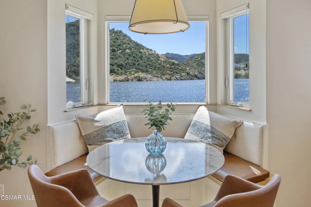 800 Lake Sherwood Drive Lake Sherwood, CA 91361