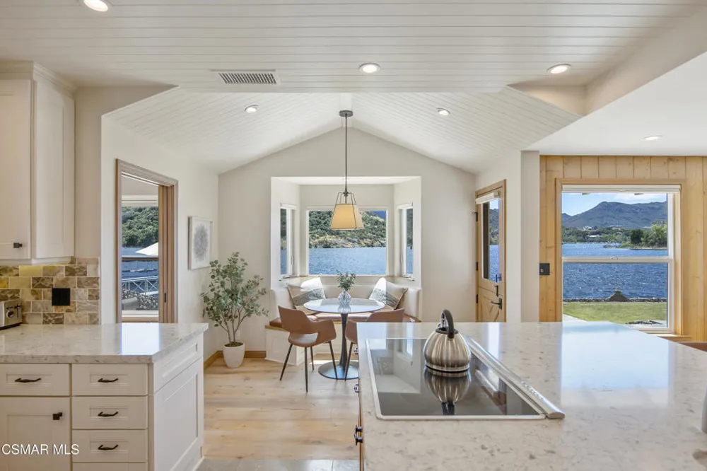 800 Lake Sherwood Drive Lake Sherwood, CA 91361