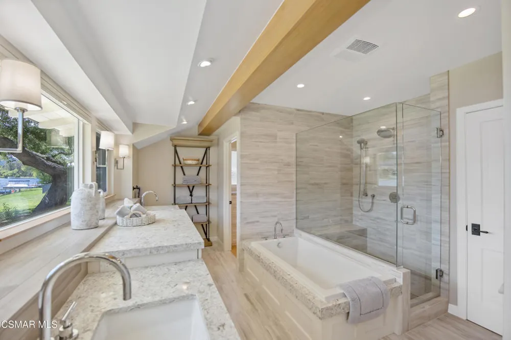 800 Lake Sherwood Drive Lake Sherwood, CA 91361