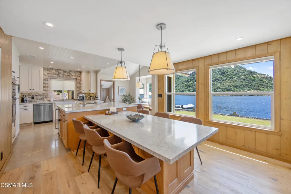 800 Lake Sherwood Drive Lake Sherwood, CA 91361