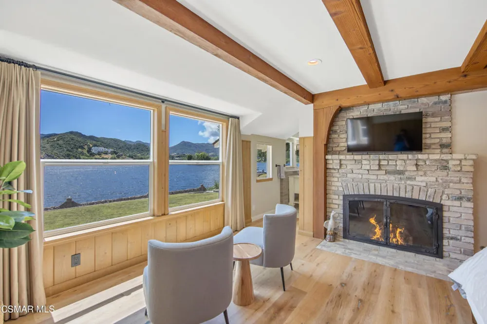 800 Lake Sherwood Drive Lake Sherwood, CA 91361