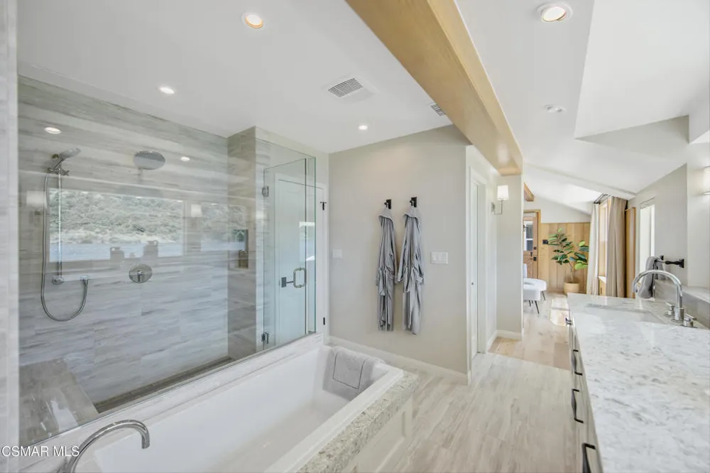 800 Lake Sherwood Drive Lake Sherwood, CA 91361