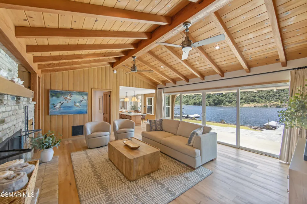 800 Lake Sherwood Drive Lake Sherwood, CA 91361