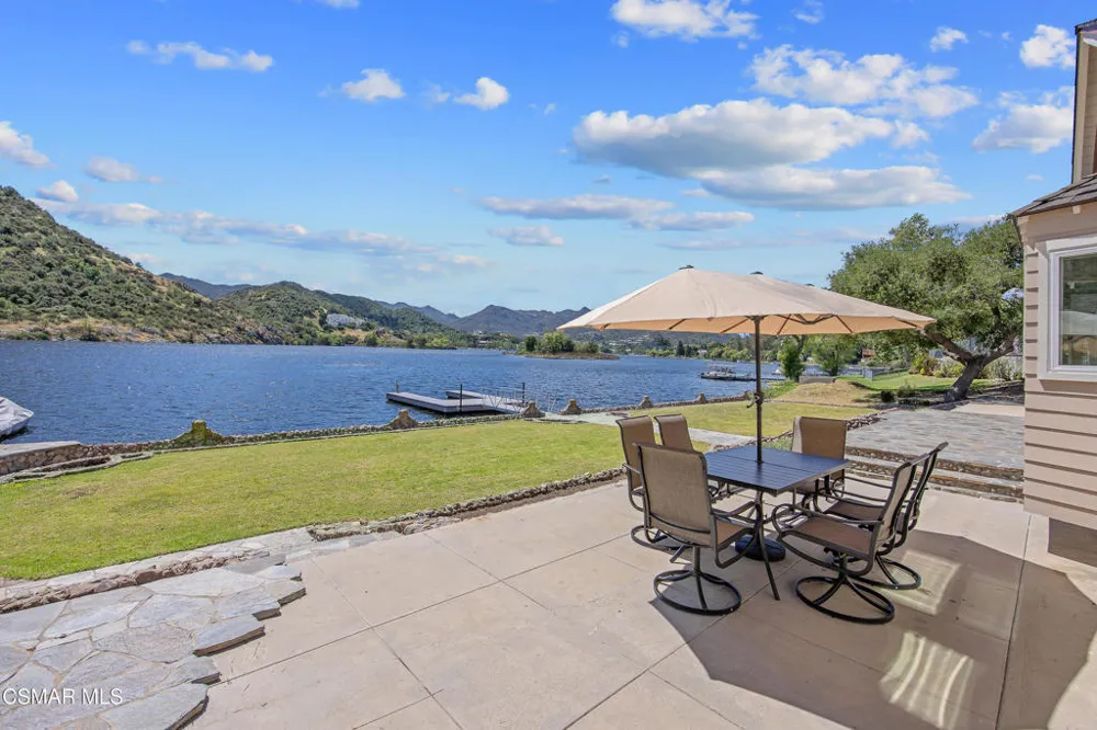 800 Lake Sherwood Drive Lake Sherwood, CA 91361