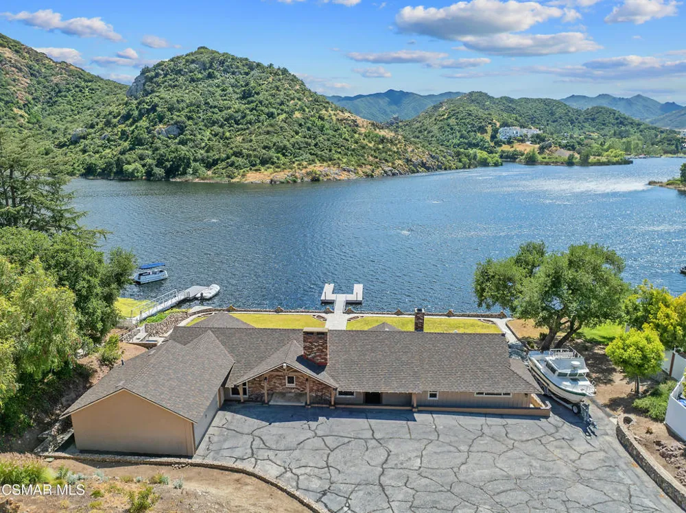 800 Lake Sherwood Drive Lake Sherwood, CA 91361