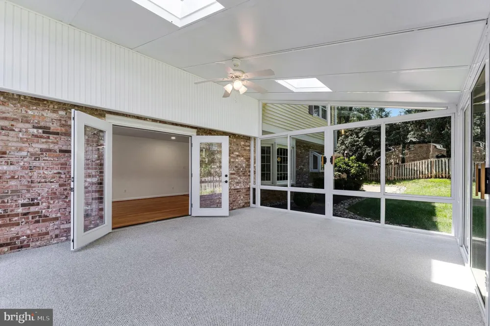 7730 FALSTAFF ROAD Mclean, VA 22102