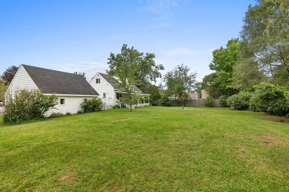 4121 Joan Drive Dorr, MI 49323