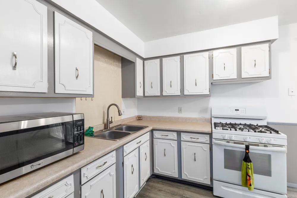 4121 Joan Drive Dorr, MI 49323