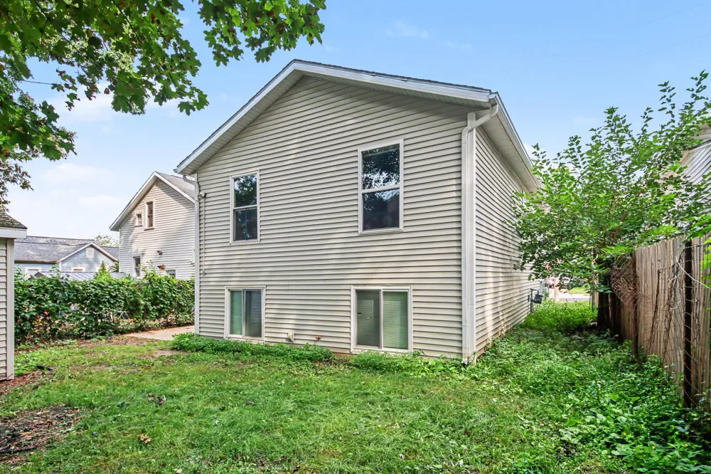 310 Fox Street SW Grand Rapids, MI 49507