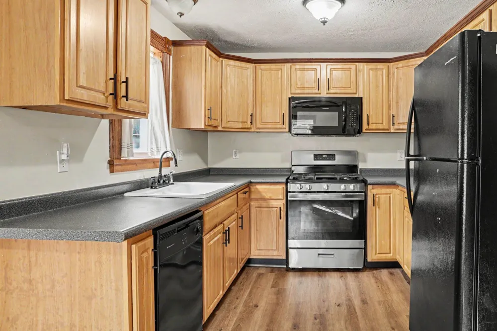 617 W Green Street Marshall, MI 49068