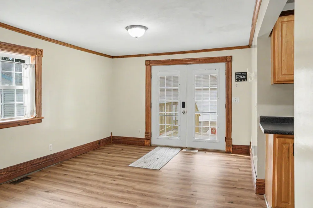 617 W Green Street Marshall, MI 49068