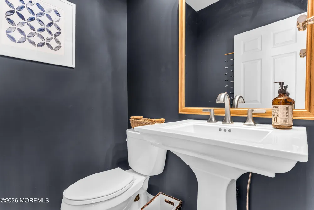 48 Cowart Avenue Manasquan, NJ 08736