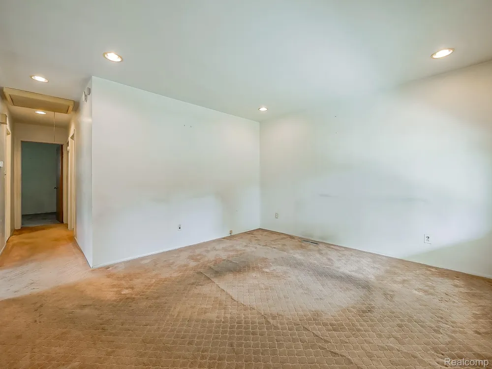 3251 Tyler Avenue Berkley City, MI 48072