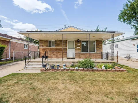 3251 Tyler Avenue