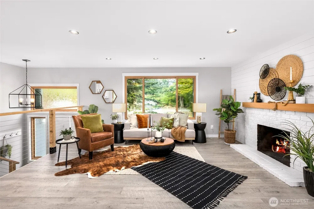 3025 NE 205th Street Lake Forest Park, WA 98155