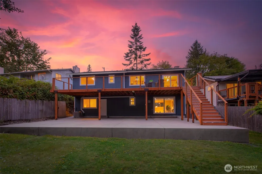 3025 NE 205th Street Lake Forest Park, WA 98155
