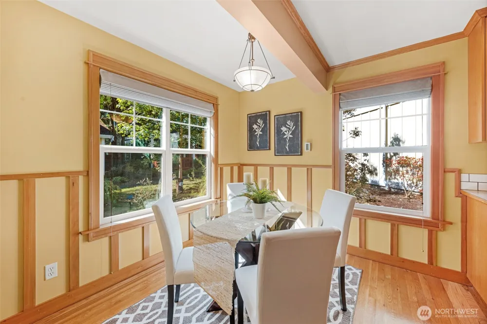 15741 Dayton Avenue ##11 Shoreline, WA 98133