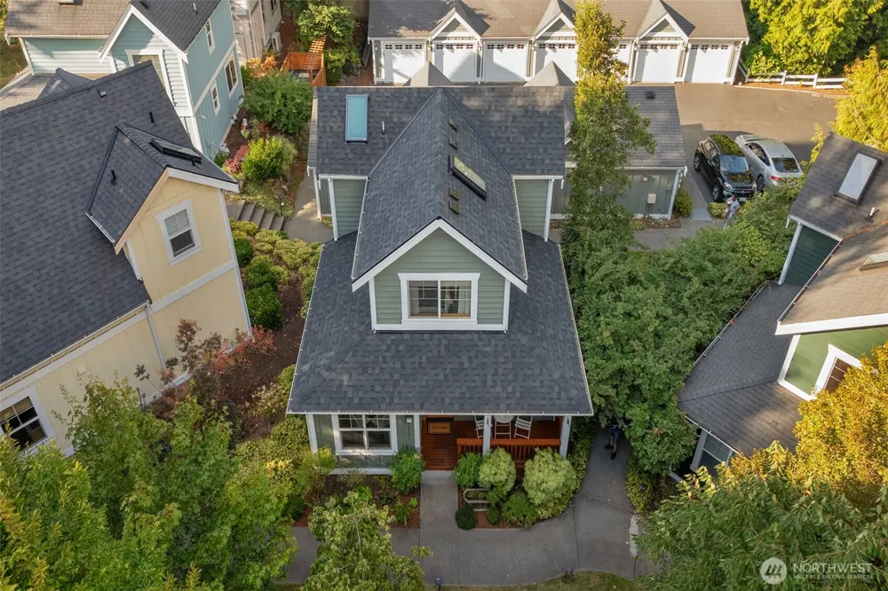 15741 Dayton Avenue ##11 Shoreline, WA 98133