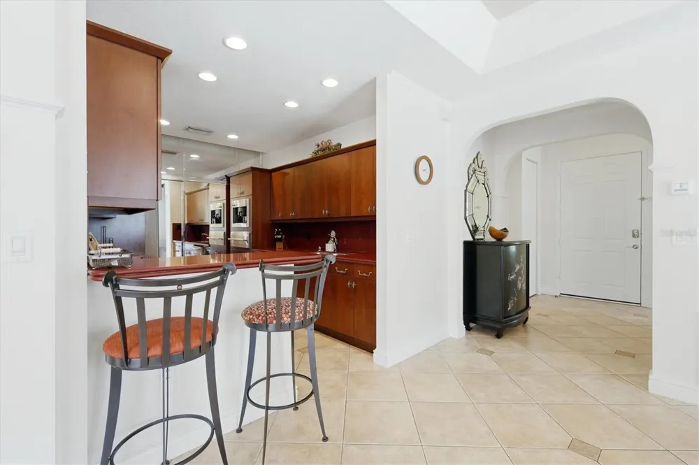 3705 54TH DRIVE W #103 Bradenton, FL 34210