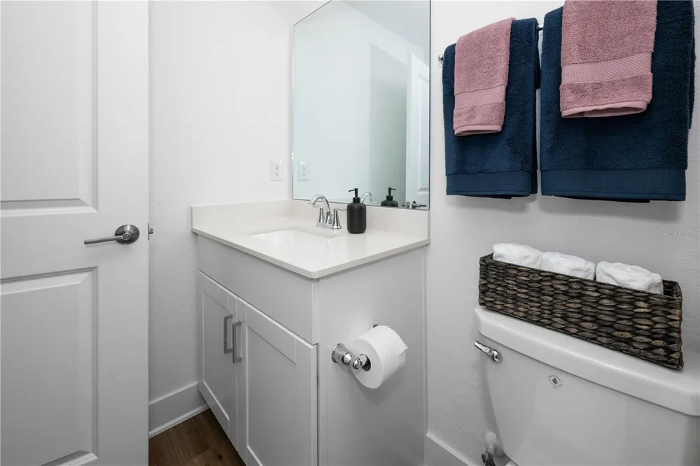 2500 EVERSON STREET #7-4 Bradenton, FL 34208