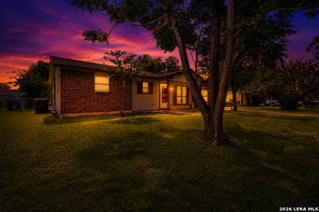 9114 OZALID ST San Antonio, TX 78224