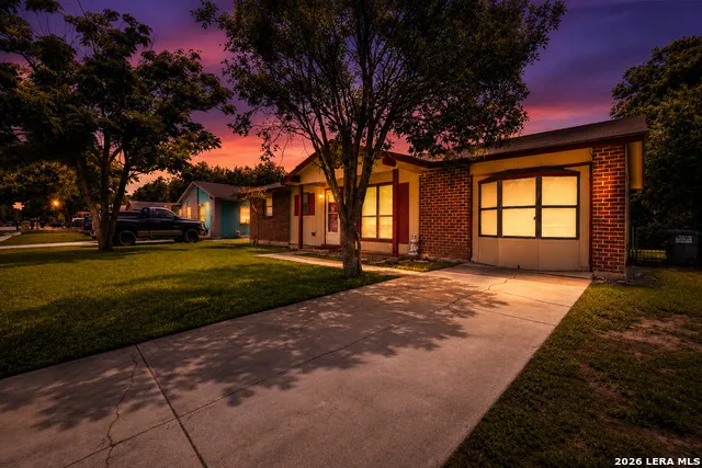 9114 OZALID ST San Antonio, TX 78224