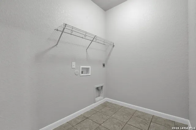 8427 Cedar Meadows San Antonio, TX 78254