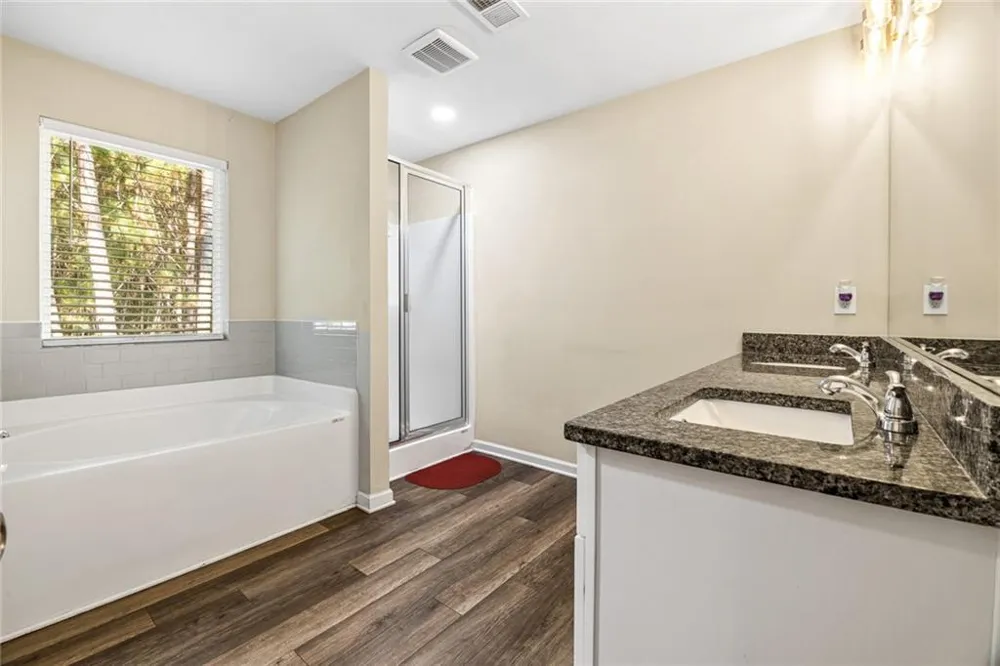 1062 Valley Rock Drive Lithonia, GA 30058