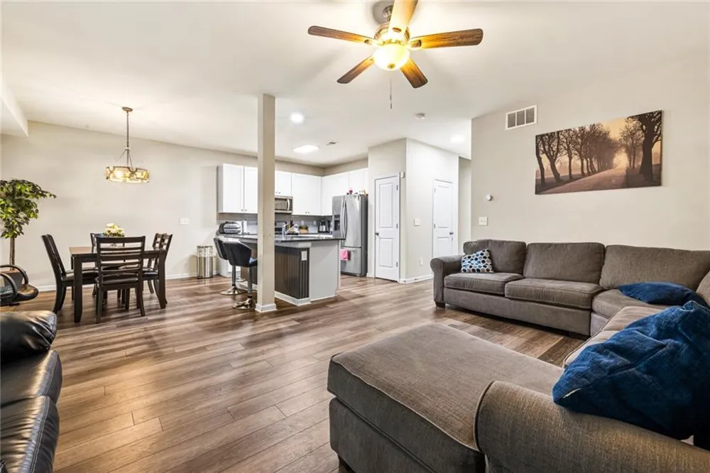 1062 Valley Rock Drive Lithonia, GA 30058